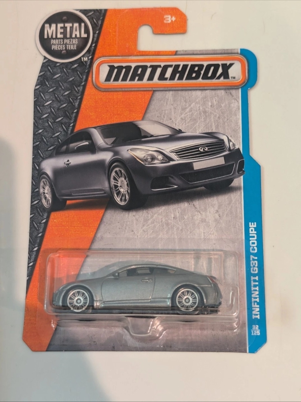 Matchbox Infiniti G37 Coupe Silver 2016 32/125
